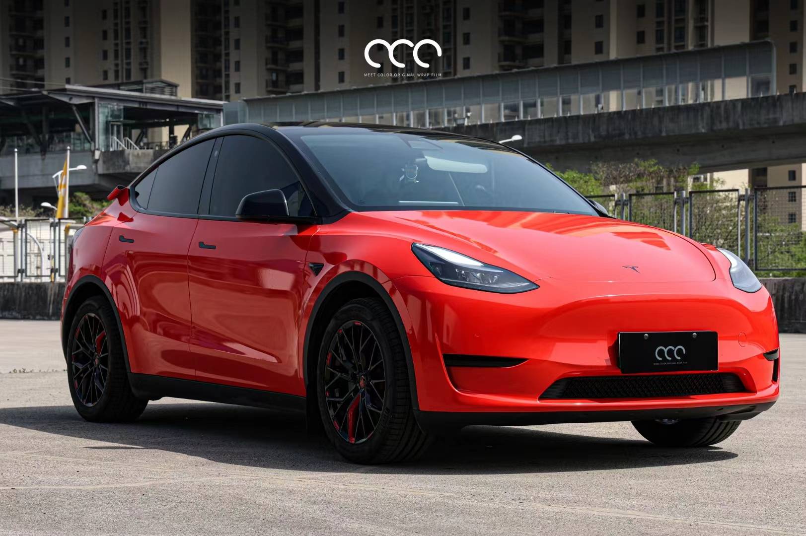 特斯拉model 3漫彩改色膜法拉利红,炽热又张扬