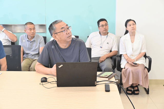 以后勤管理与学科建设为抓手 助推医院谋发展之道_太原_张凯_进行