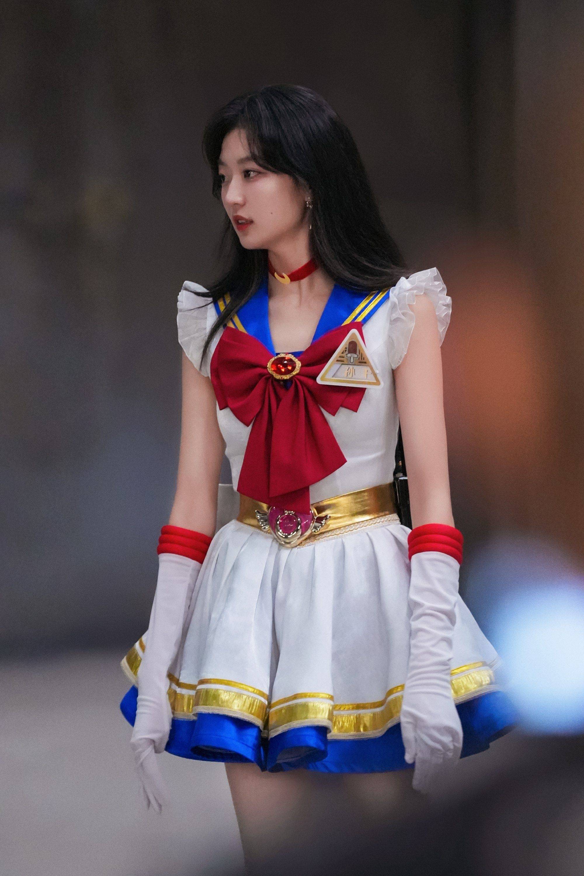 孙千长发飘飘连衣裙甜美可爱写真_少女_美貌_灵气