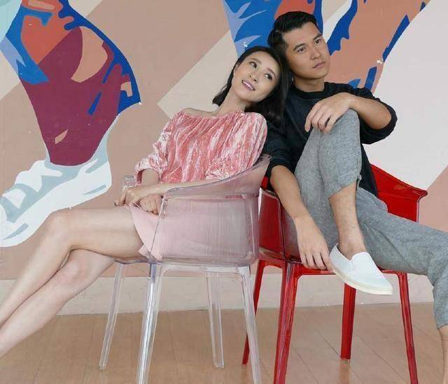 tvb《逆缘》:林夏薇与陈家乐戏里cp和眼缘,戏外cp感也是十足!