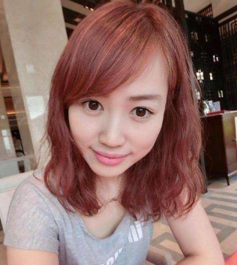 春节过后马蓉首次更新动态,赴日本赏樱花,赋诗一首表达愉悦心情