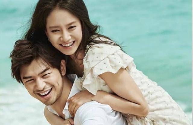 陈柏霖从17岁涉足初恋,多段恋情后至今未婚:mandy是他最爱的人_爱情