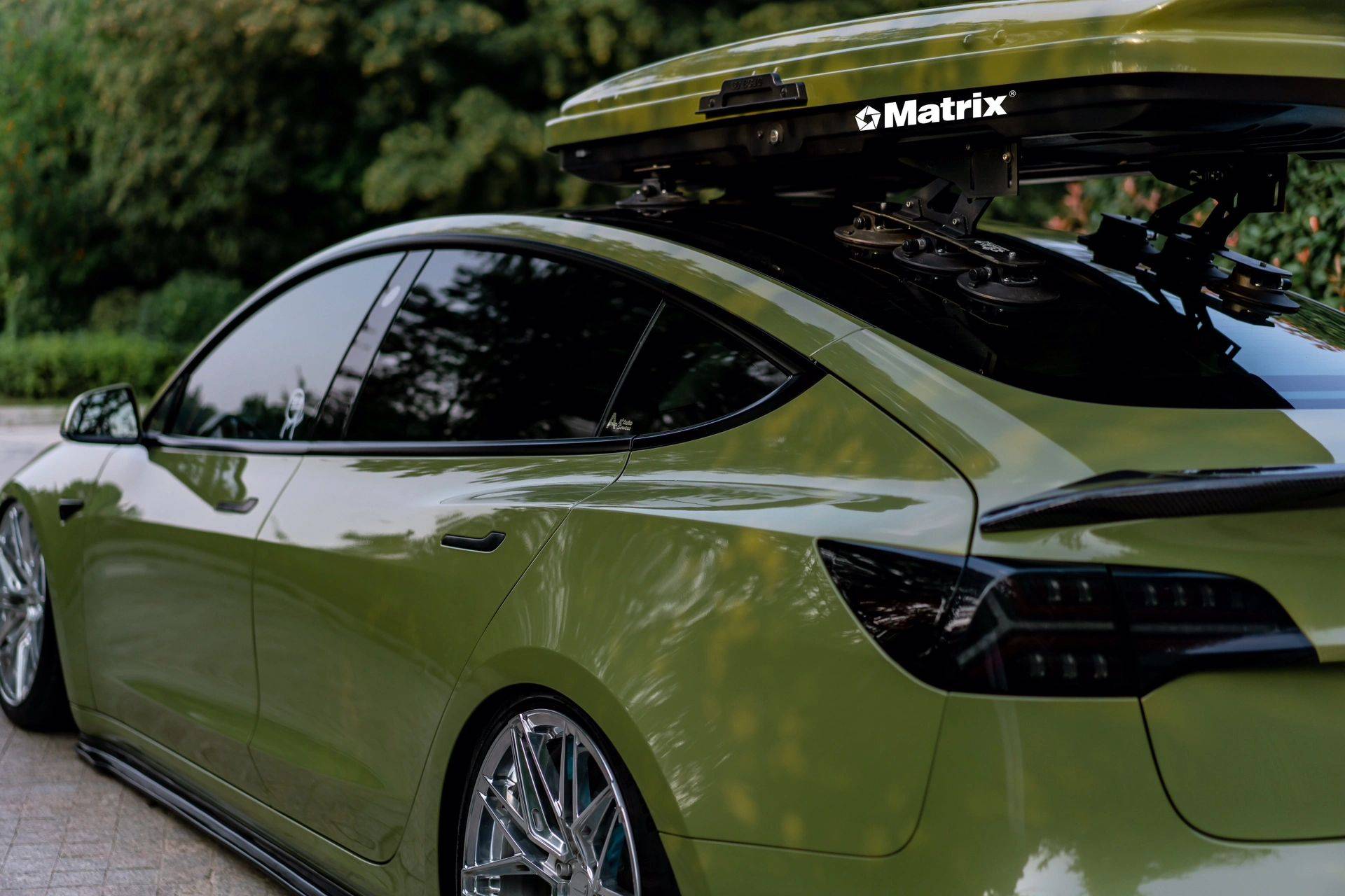 特斯拉model3-matrix矩阵改色膜豆蔻,温柔而治愈~_生活_原野_梦想