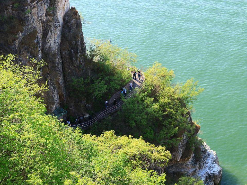 是一座国家4a级景区,也是保定十佳景区之一,是一处集山水景观,休闲