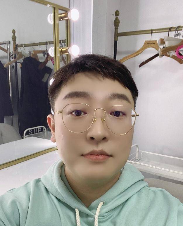 体重下降,遭网友调侃,《德云瓦舍》剧组伙食不好啊_张云雷_下巴_时候