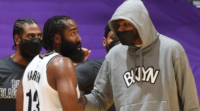 杜兰特复出100%命中,大腿太多篮网又可以让哈登放心歇了_比赛_格里芬