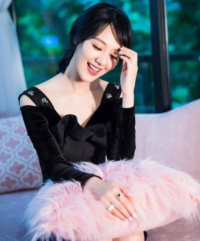 上海主持人里竟然有这么多位演过影视剧,林海和刘德华对过戏_黄浩