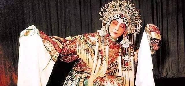 京剧艺术产生与“八大胡同”关系密切，“景和堂”曾是男妓私寓