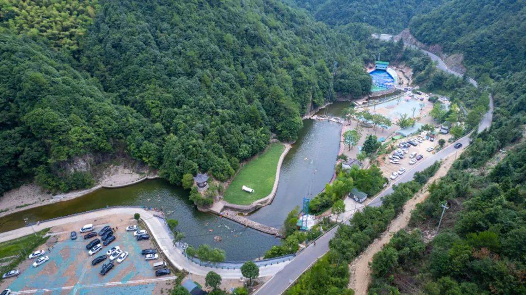 浦江纳凉宝地 你最pink哪?_桥洞_夏日_上河村