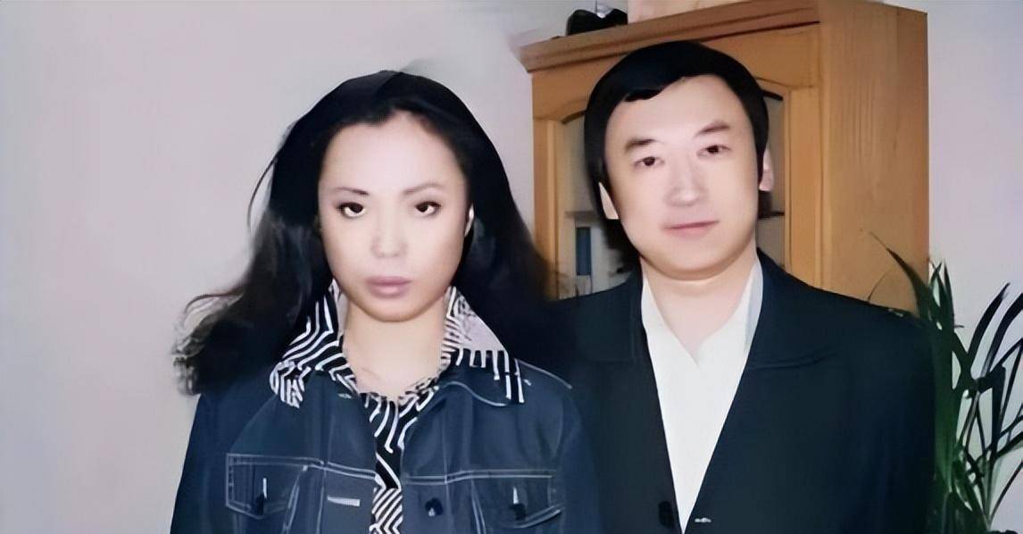 黄绮珊“黄妈变黄姐”：女人的美是事业赋予的-歌手黄绮珊的前夫是谁
