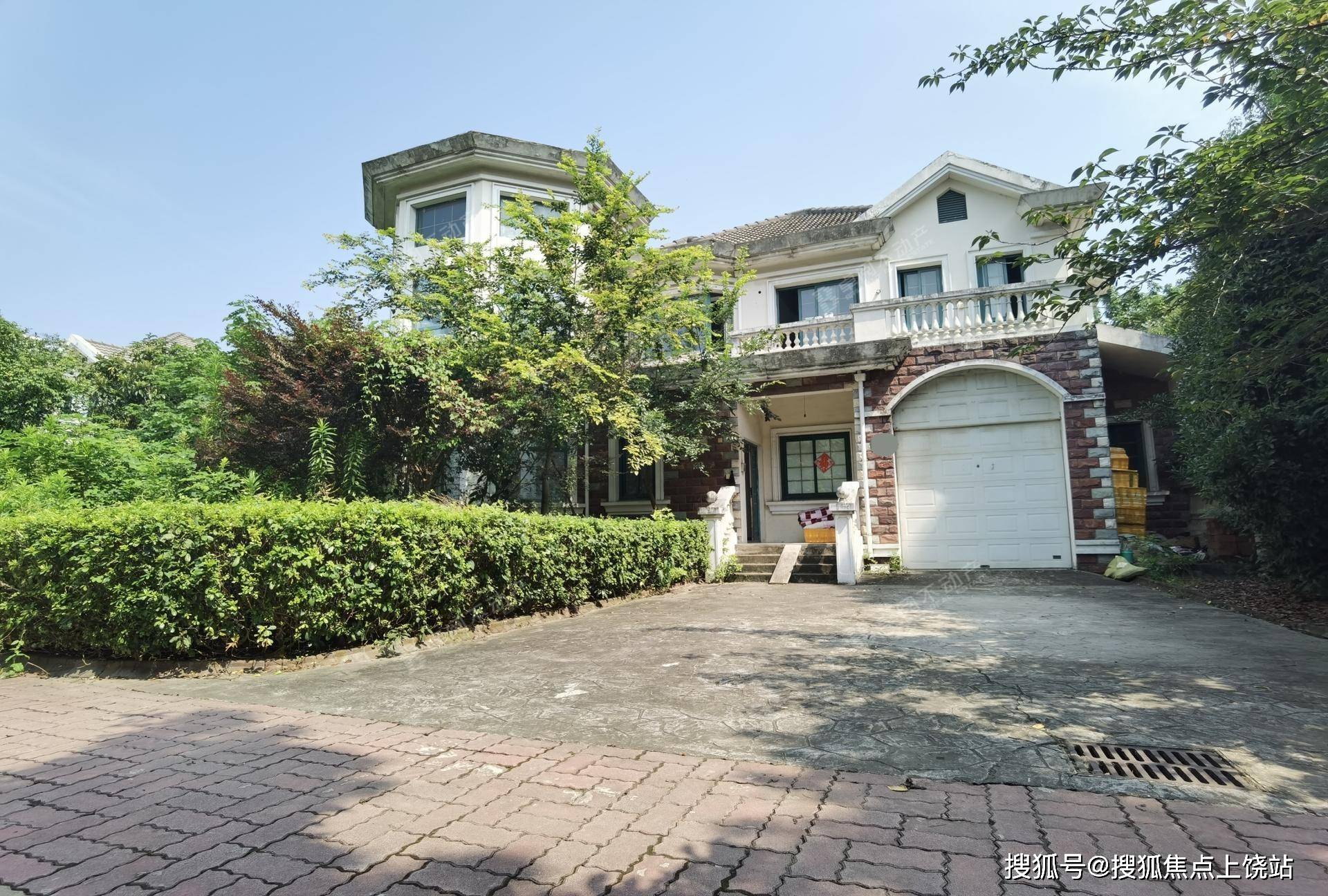 闵行马桥【山水世纪别墅】2023最新挂牌房源_上海_小区_国际网球中心