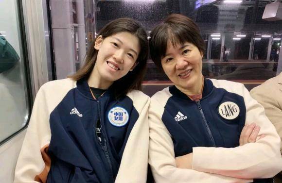 该享受排球外的人生了_陈导_球员_教练