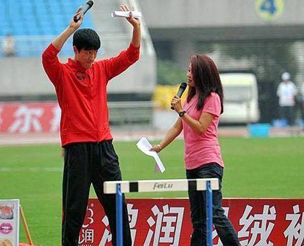 刘翔虽然早已不在了,但冬日娜还在田径场孤独守候!_中国_比赛_里约