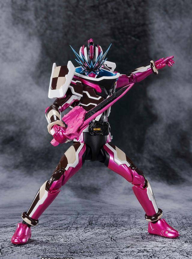 假面骑士剑闪shf系列手办预告糖果锻刀师尤里:大秦寺哥不要啊_相关