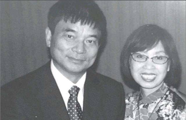 刘永好夫人李巍:用2000万零花钱开6家公司,跻身四川女首富_丈夫_鹌鹑