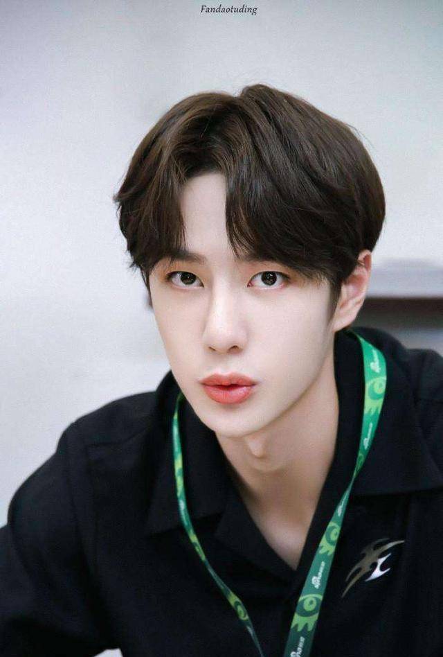 论王一博成为天天兄弟团宠的原因,都是因为魅力太大了_节目_时候_都会