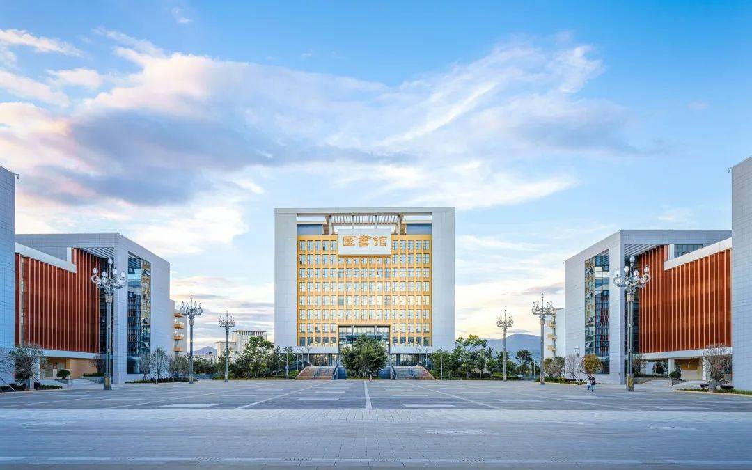 云南技师学院2023年招生简章_合作_人才_校企