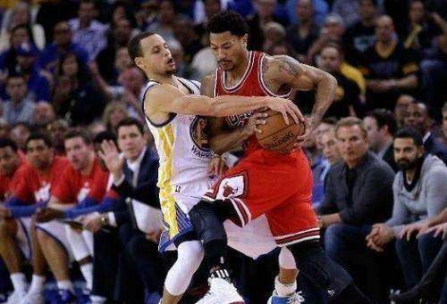 罗斯得到50分之后,nba两大超巨一起致敬,詹皇更是重复了两次_詹姆斯
