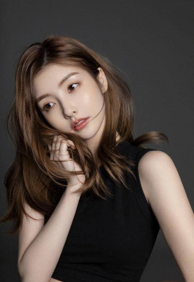 邹杨_网友_张予曦