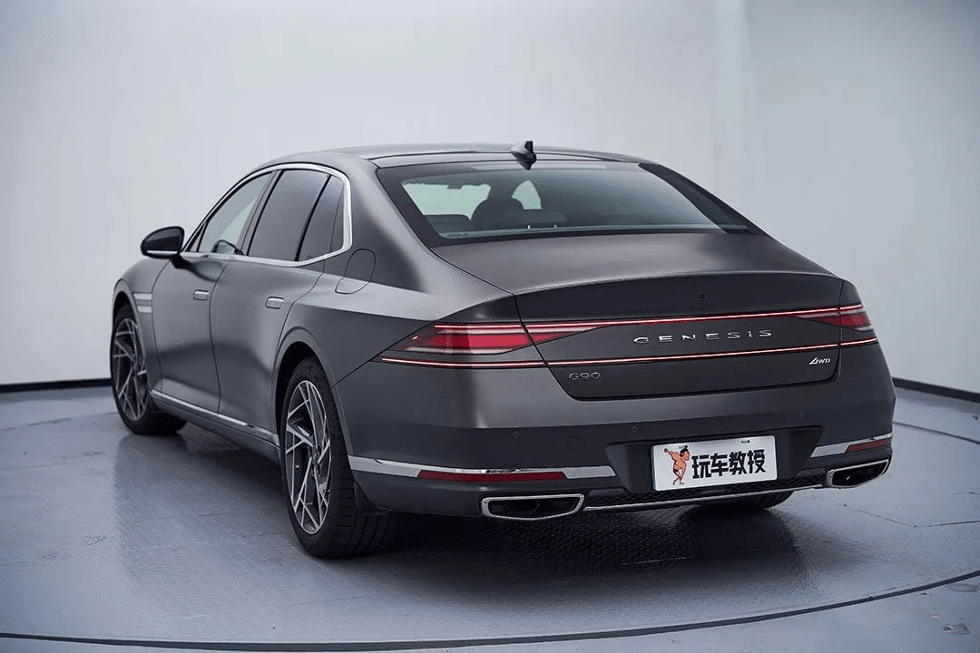 这韩国宾利搭3.5t 7系s级都得慌!_搜狐汽车_搜狐网