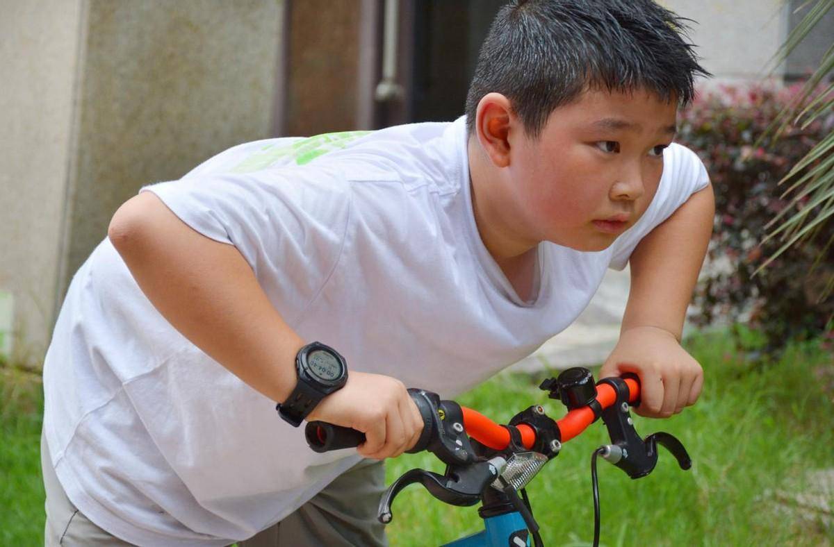 够专业才能“轻”骑行，超长续航的Mentech watch Xe1智能手表体验