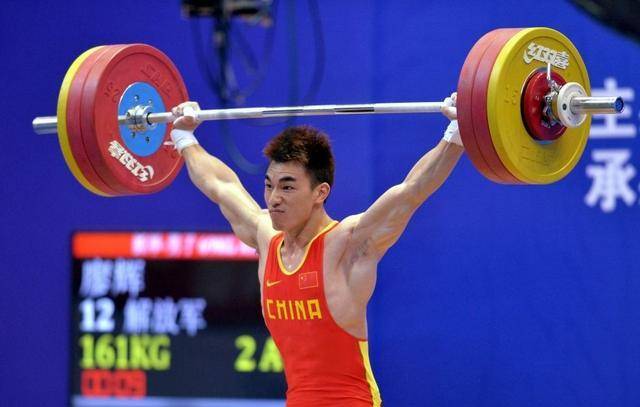 举重天才廖辉:曾四次打破世界纪录,奥运会前无故被换,愤然退役_人生