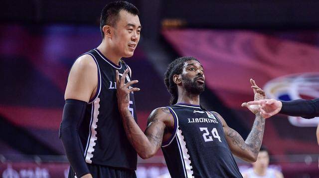 谈梅奥时满是包容,却一句带过郭艾伦_马丁内斯_比赛_郭士强