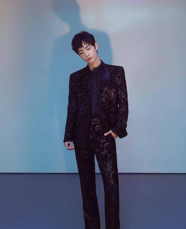 其实现在也很少人会说"肖战糊了",他们也都知道这样说并不现实,是自欺