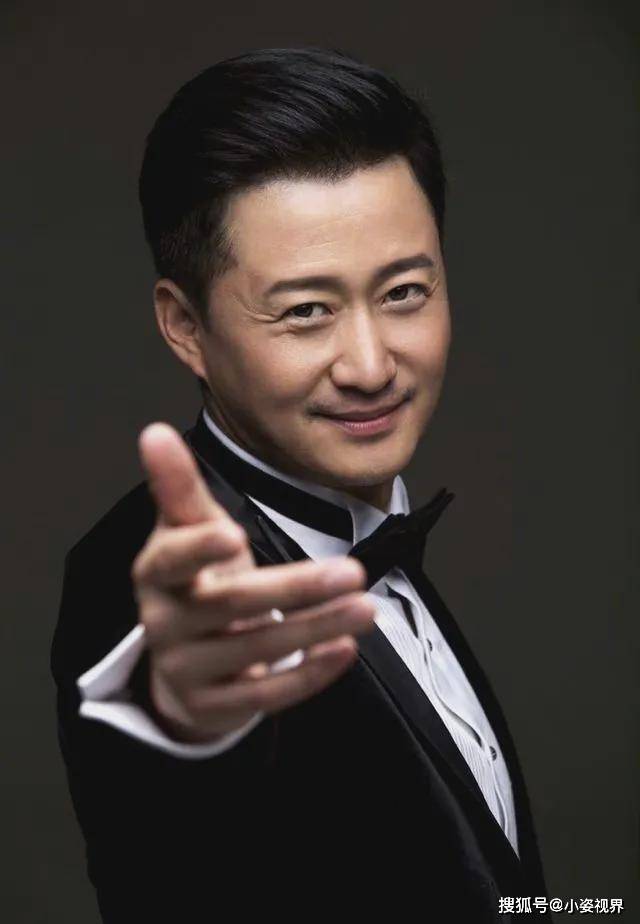 吴京和谢楠,因为缅北诈骗事件被网暴,评论区众人高呼退票退钱_郭德纲