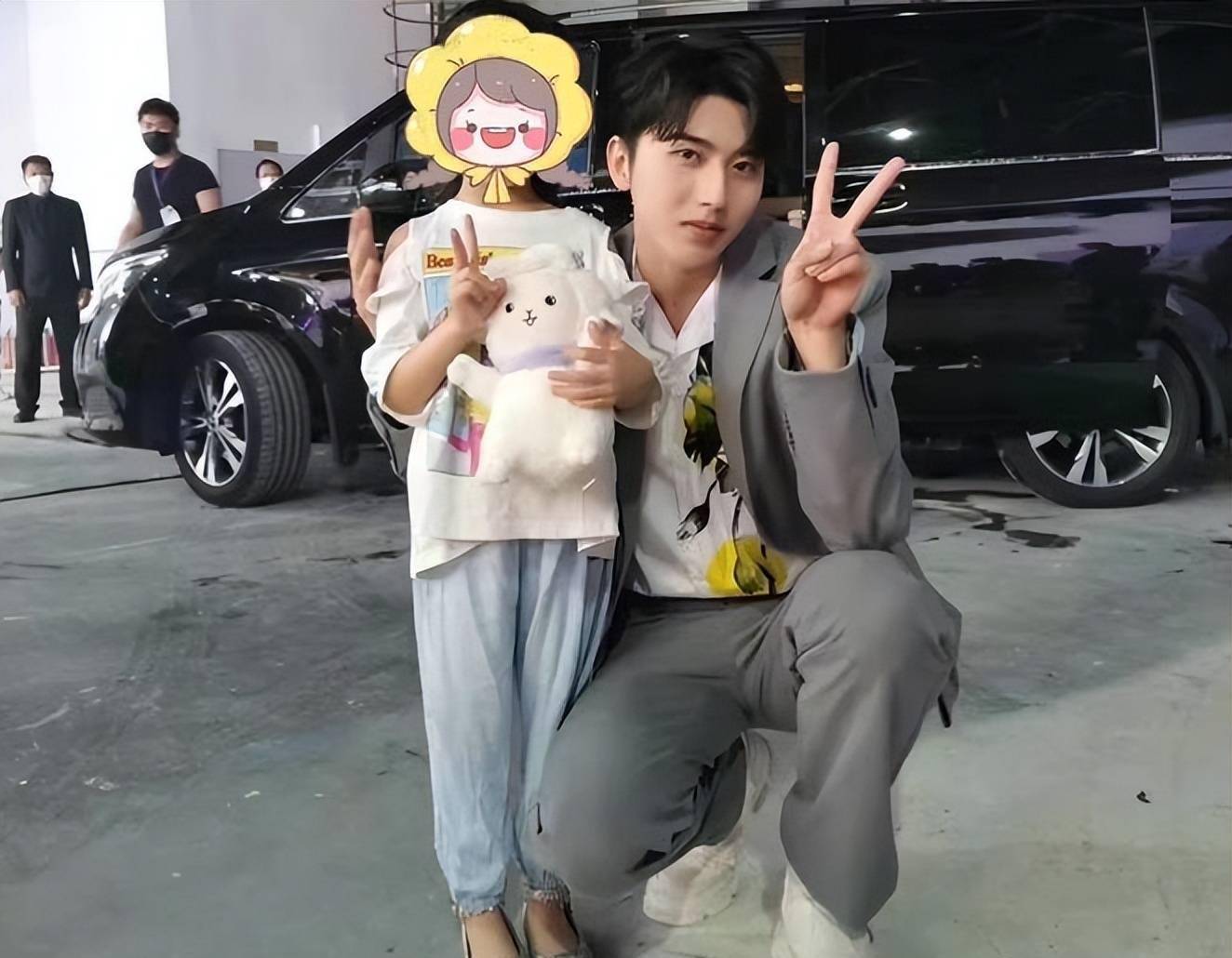 又一位w女士站出来控诉:与蔡徐坤发生关系时,自己才17岁_夫人_女子