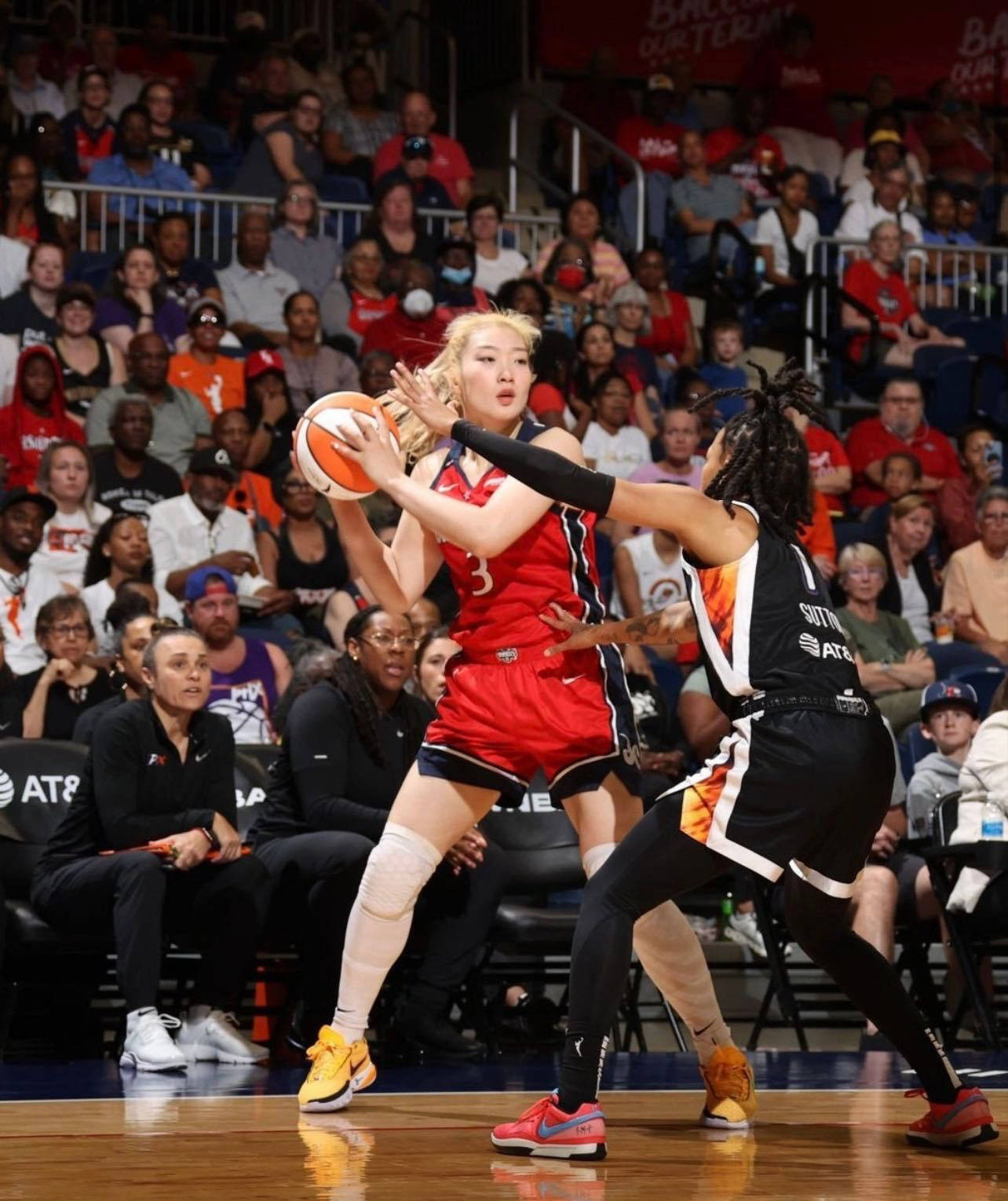 的女生,从小就有两个梦想,一个是入选国家队,另一个就是到wnba打球