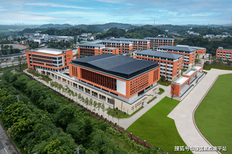 【首页】2023长沙【金钟美墅湾】售楼处电话 价格 地址 24小时咨询