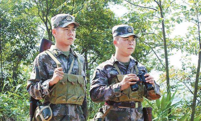 军队中要什么级别才可以配“警卫员”？一般级别的还真配不了