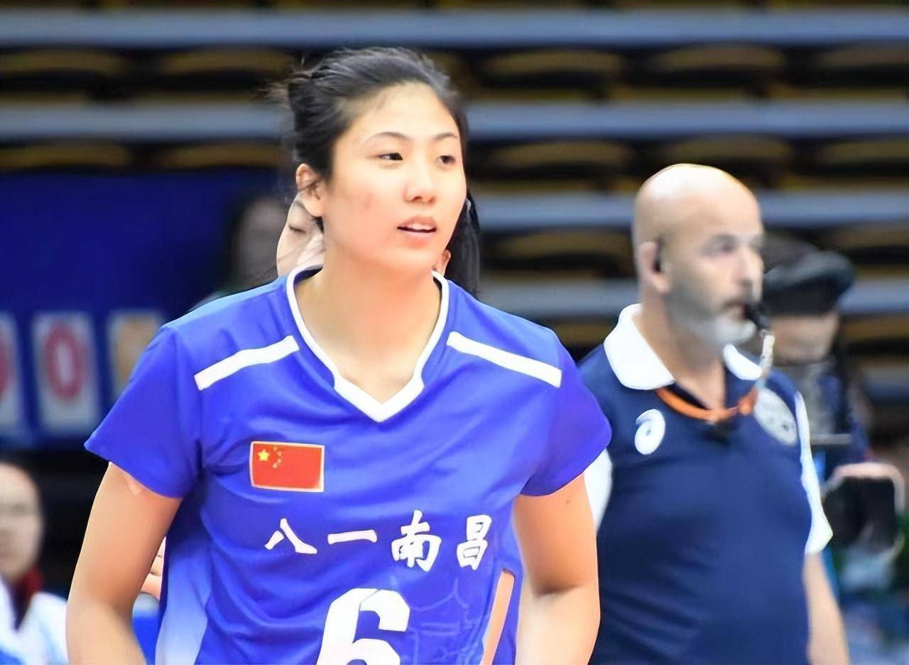 为阻击日本女排在中国夺冠 上海女排三猛将驰援大运会_高意_蔡斌_球员
