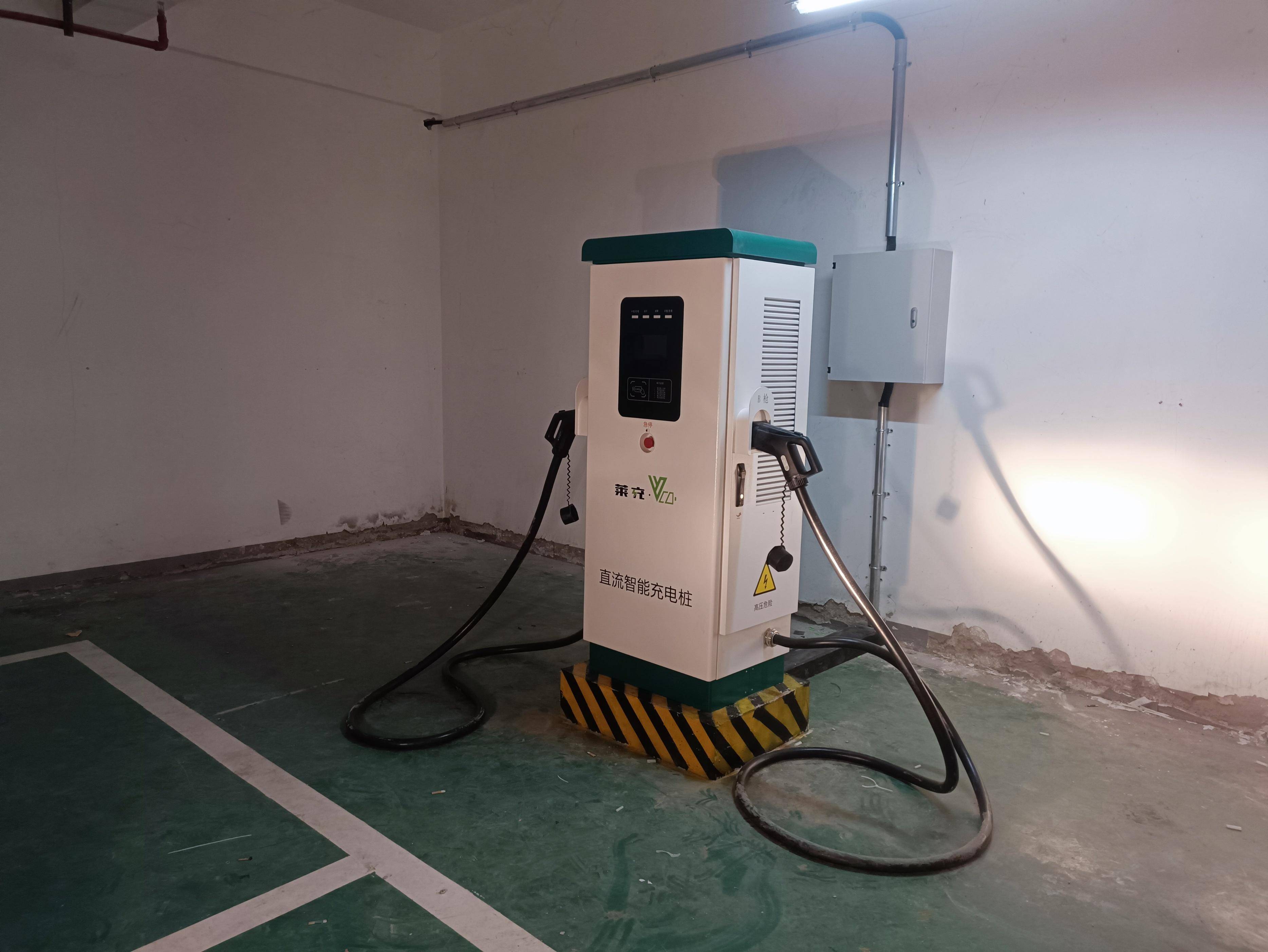安装10台60kw直流充电桩需要投入多少?