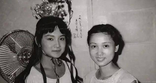 18岁初恋,23岁爆红却结婚,欧阳奋强用行动诠释:一生只爱一个人_康莉