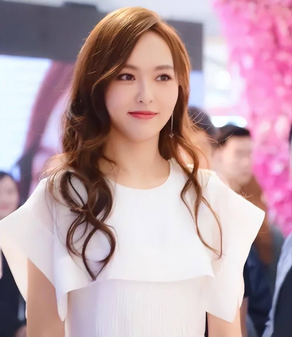 "叫唐嫣和罗晋,结婚5年后,善恶报应都一一应验了_高云翔_父母_董璇