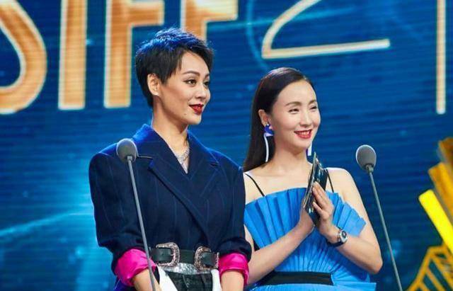 小陶虹晒与宁静25年前后合影,并感谢姜文挖掘了她_电影节_日子_事物