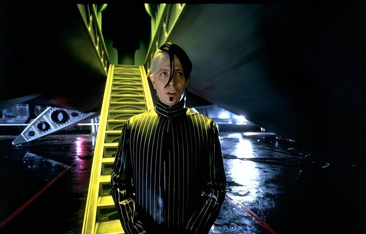 在《第五元素》中那些对于太空的畅想