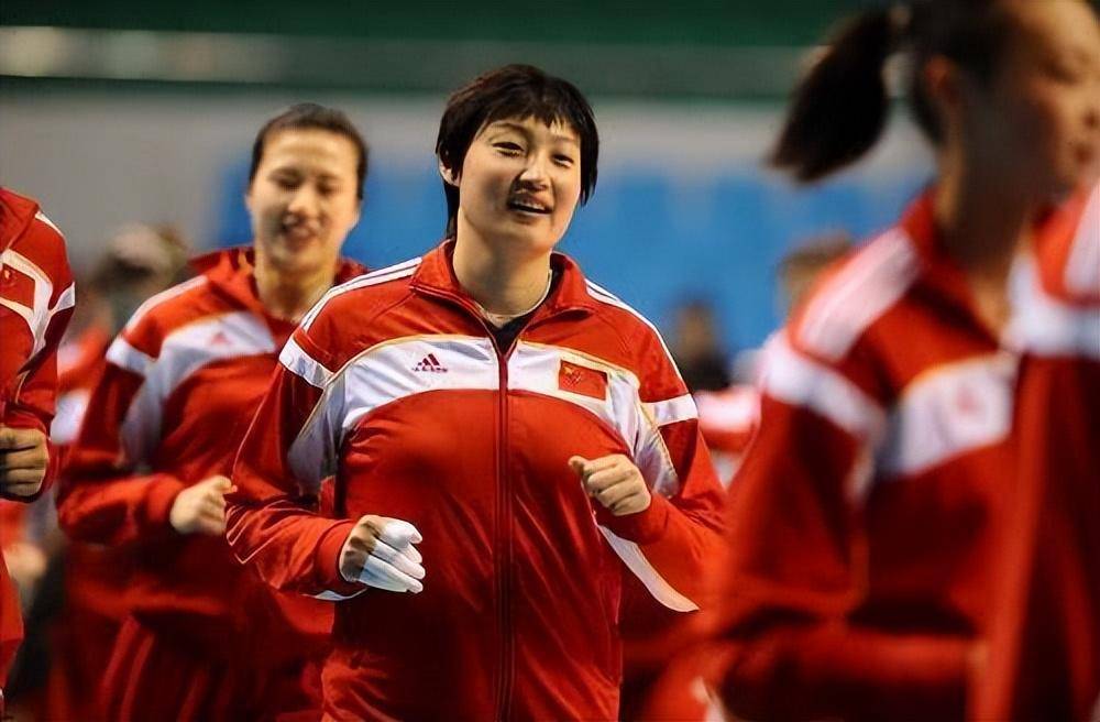巴黎奥运会主攻线会是 新世纪后中国女排最弱一次_王一梅_惠若琪_体育