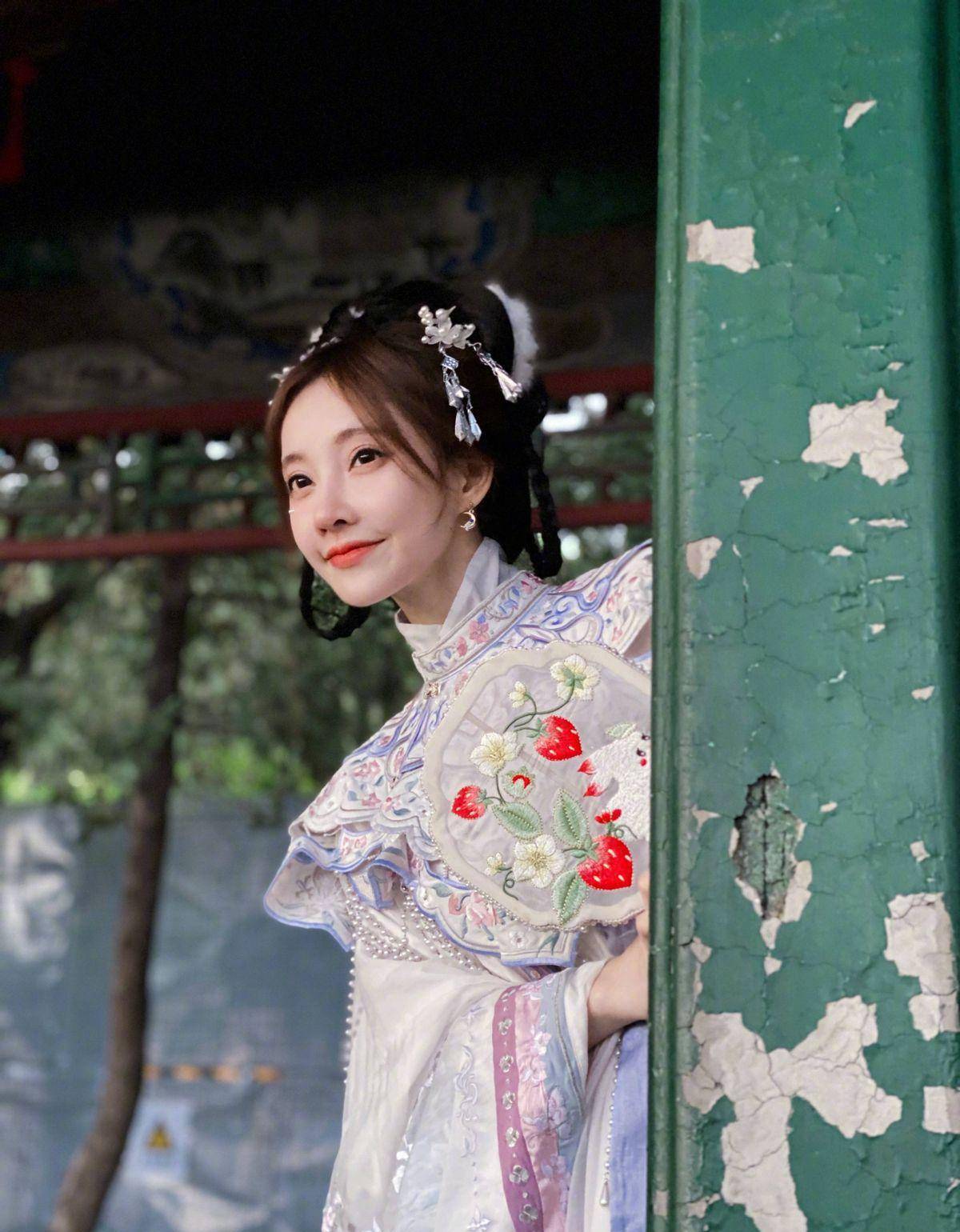 冯提莫古装合集,侠客风仗剑江湖,柔情风也太仙了_古风_造型_照片