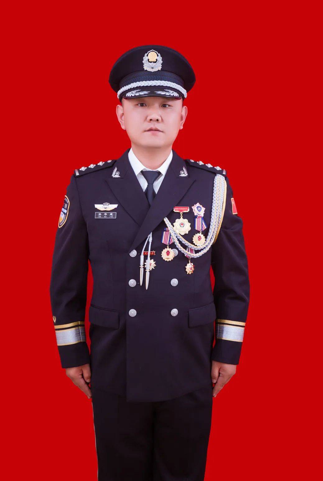 【致敬八一】褪下军装 他们依旧是最可爱的人_工作_军营_公安局