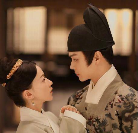 与吴谨言复演新剧_大金_照片_合作