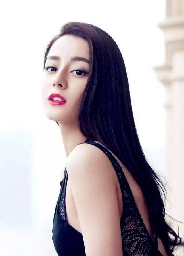 娱乐圈最美的高鼻梁女星,赵丽颖baby垫底,热巴很任性,第一太迷人!