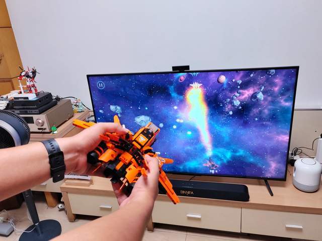 积木的进击,小米有品众筹上架ONEBOT神兽机甲,新奇体感游戏体验