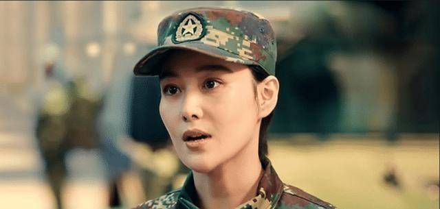 张馨予在《号手就位》里的"打酱油"角色,你是怎么看的呢_黄文_剧中_夏