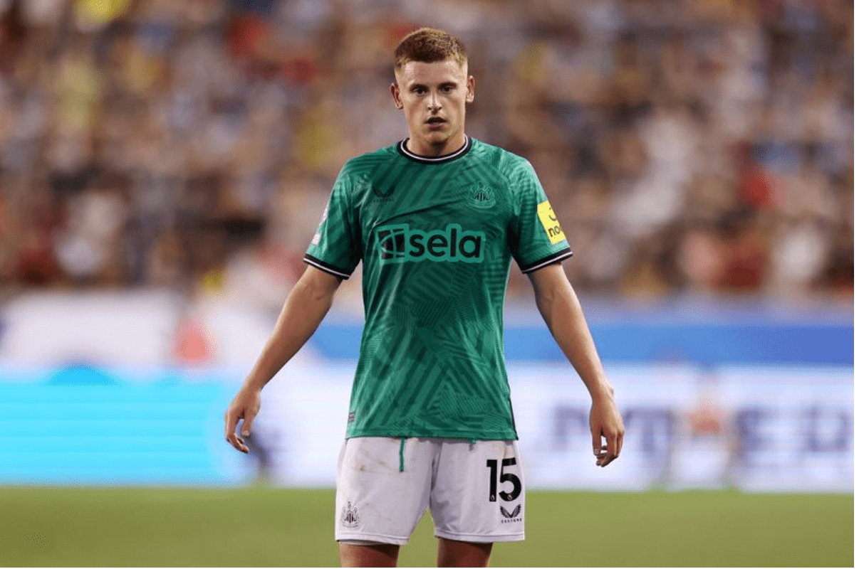 哈维·巴恩斯在莱斯特城转会后对3800万英镑标价的问题给出了三个字的