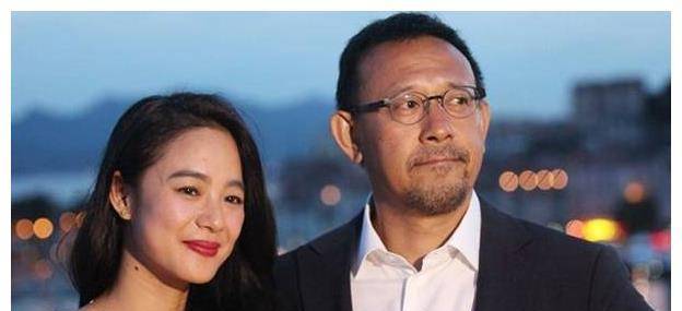 沸沸扬扬有过好几个前任,心里就觉得是自己"亏待"了周韵