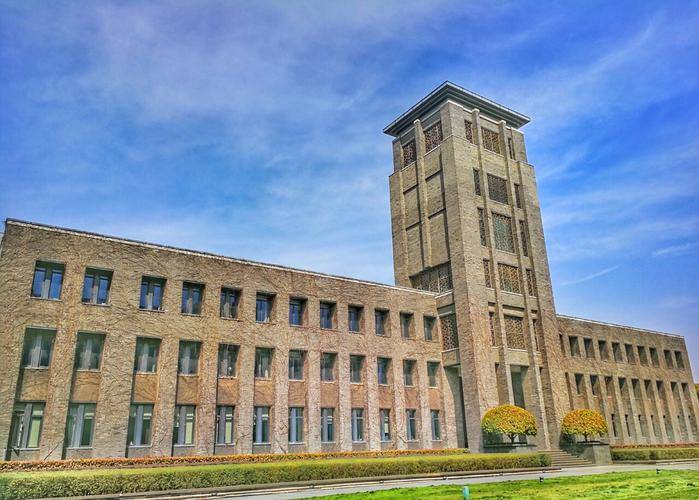 美国琼斯国际大学管理学博士的学习安排_学术_企业_研究