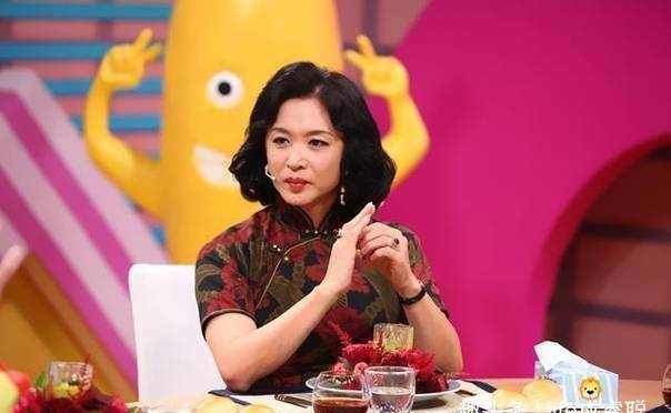 金星所有节目都遭遇停播,拒换身份,她到底得罪了谁_事情_性别_网友